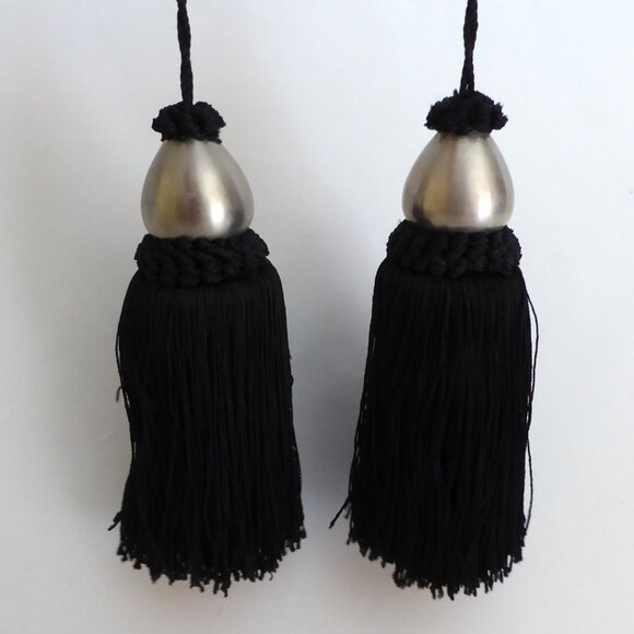 unknown Other - 13” DECORATIVE ACCENT BLACK TASSEL STAINLESS SILVER METAL TOPPED CORD TASSEL SET